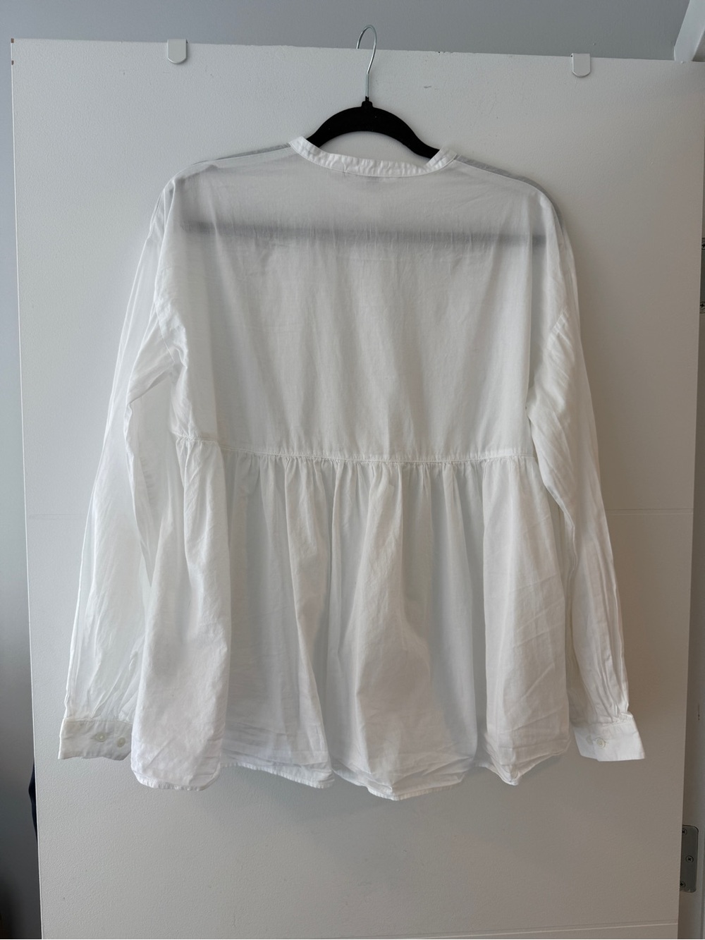 Uniqlo White Button-Down Peplum Blouse - Picture 3 of 5